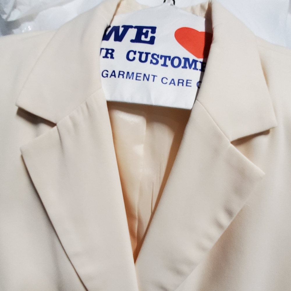 Norton McNaughton 2 piece suit